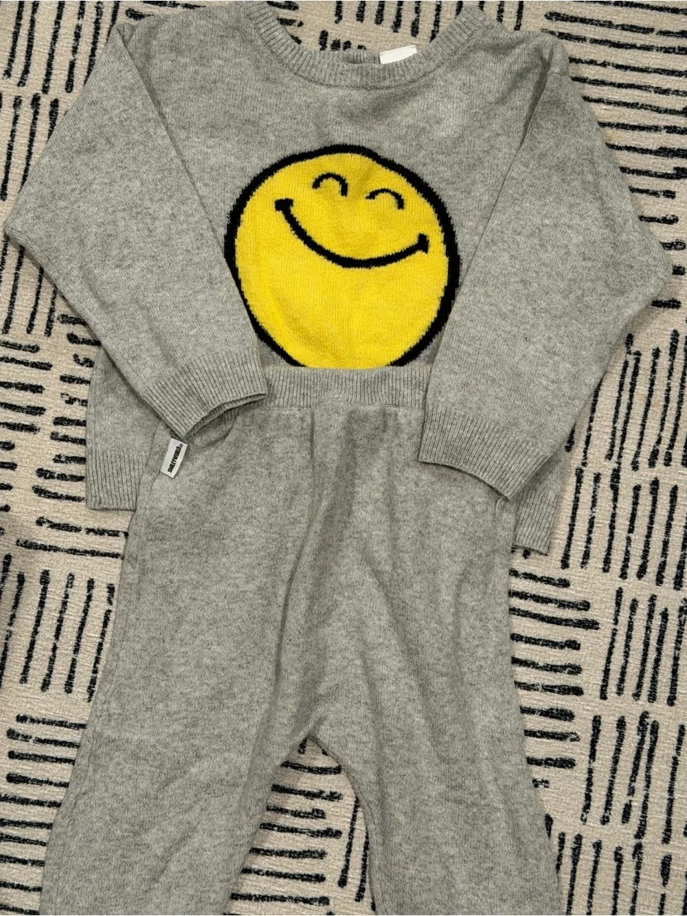 Baby Gap x Smiley World Sweater set